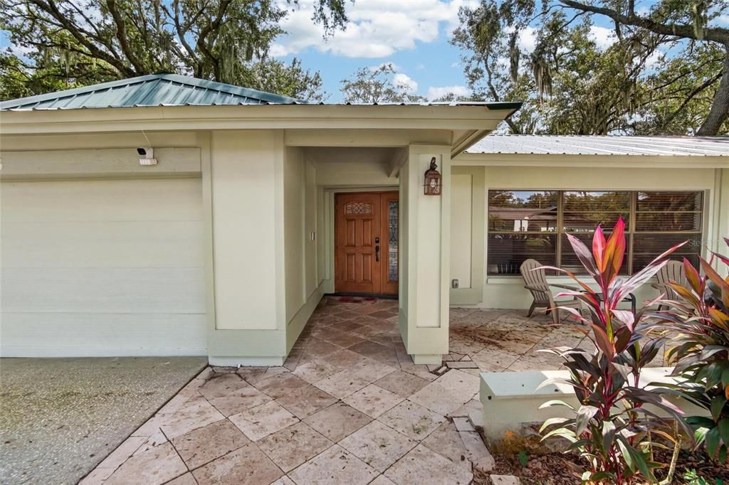For Sale: $555,000 (4 beds, 2 baths, 2462 Square Feet)