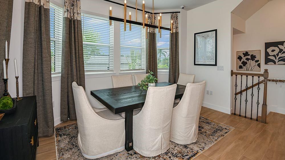 For Sale: $415,000 (4 beds, 3 baths, 1912 Square Feet)