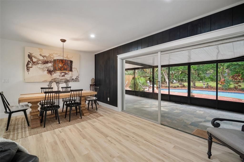 For Sale: $500,000 (4 beds, 2 baths, 1551 Square Feet)
