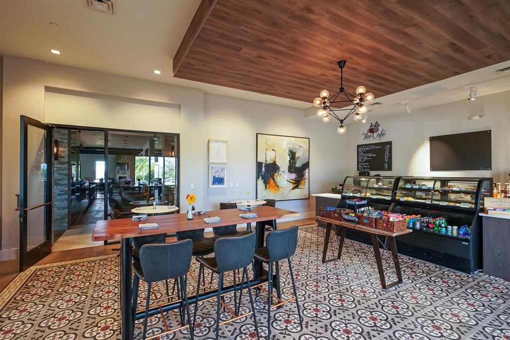 For Sale: $350,000 (2 beds, 2 baths, 1528 Square Feet)
