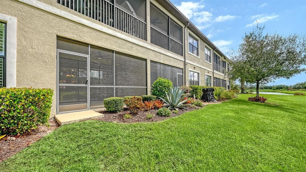 For Sale: $350,000 (2 beds, 2 baths, 1528 Square Feet)