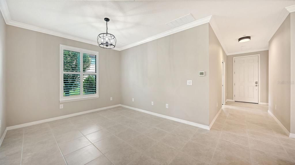 For Sale: $350,000 (2 beds, 2 baths, 1528 Square Feet)