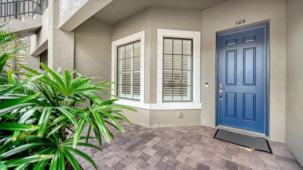 For Sale: $350,000 (2 beds, 2 baths, 1528 Square Feet)