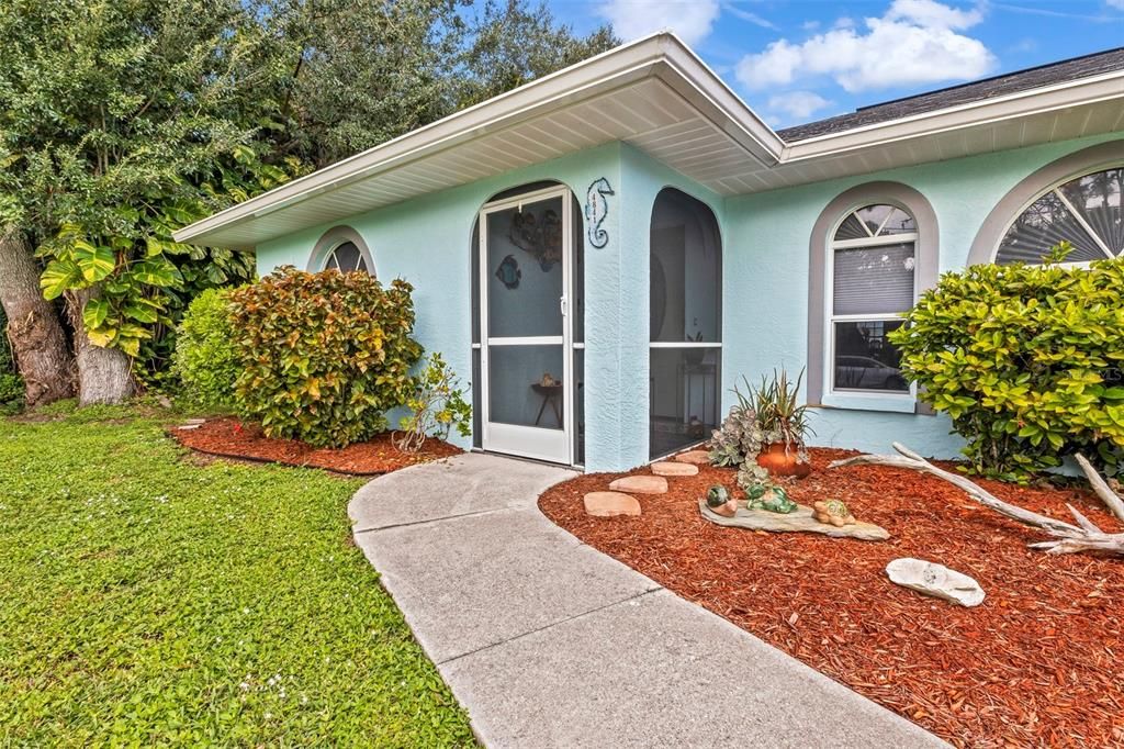For Sale: $367,500 (3 beds, 2 baths, 1708 Square Feet)