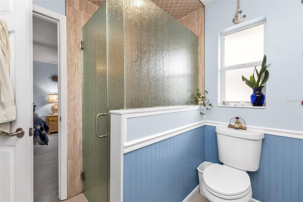 For Sale: $367,500 (3 beds, 2 baths, 1708 Square Feet)