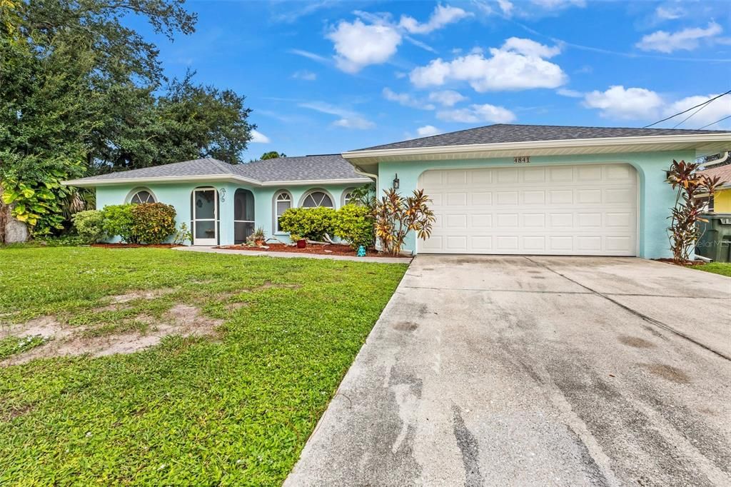 For Sale: $367,500 (3 beds, 2 baths, 1708 Square Feet)