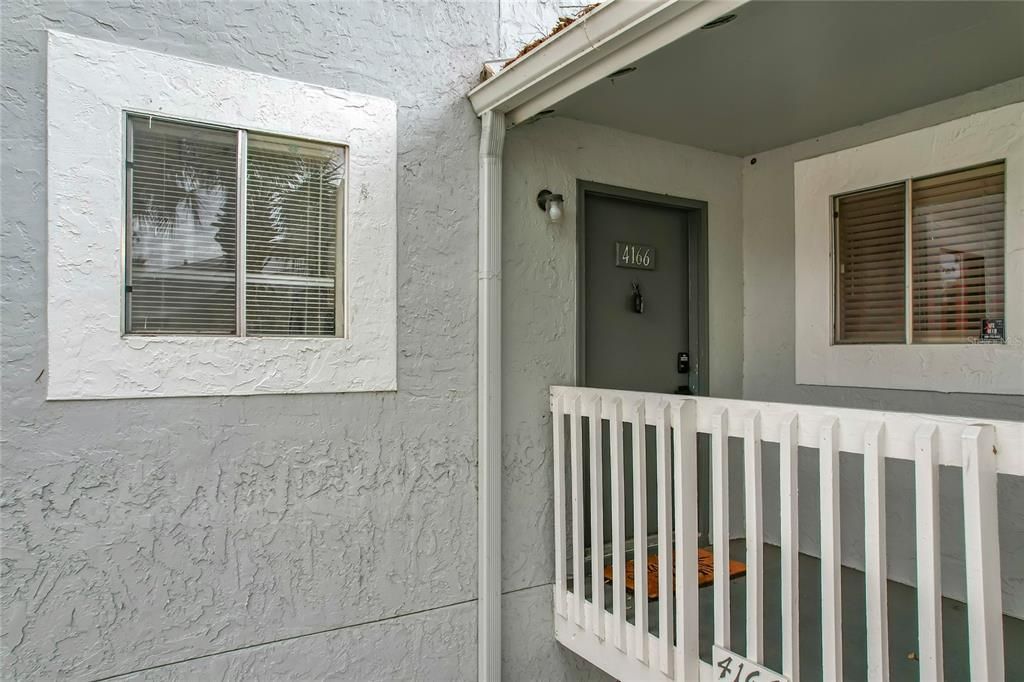 For Rent: $1,650 (3 beds, 2 baths, 1310 Square Feet)
