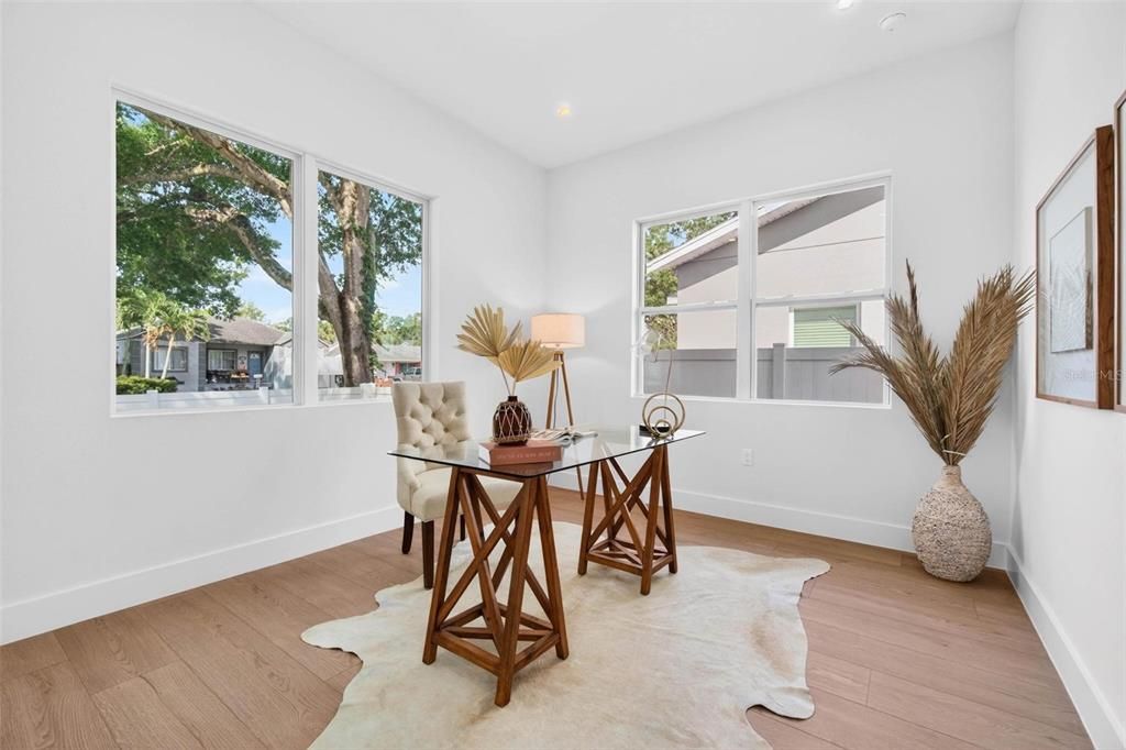For Rent: $4,500 (4 beds, 2 baths, 1960 Square Feet)