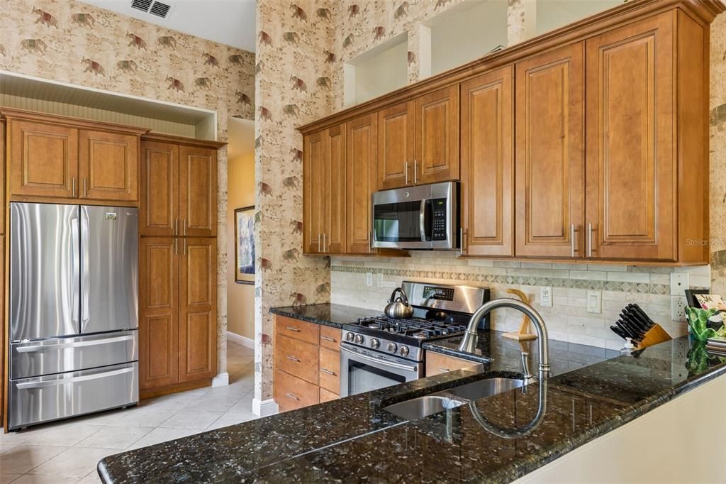 En Venta: $335,000 (2 camas, 2 baños, 1422 Pies cuadrados)