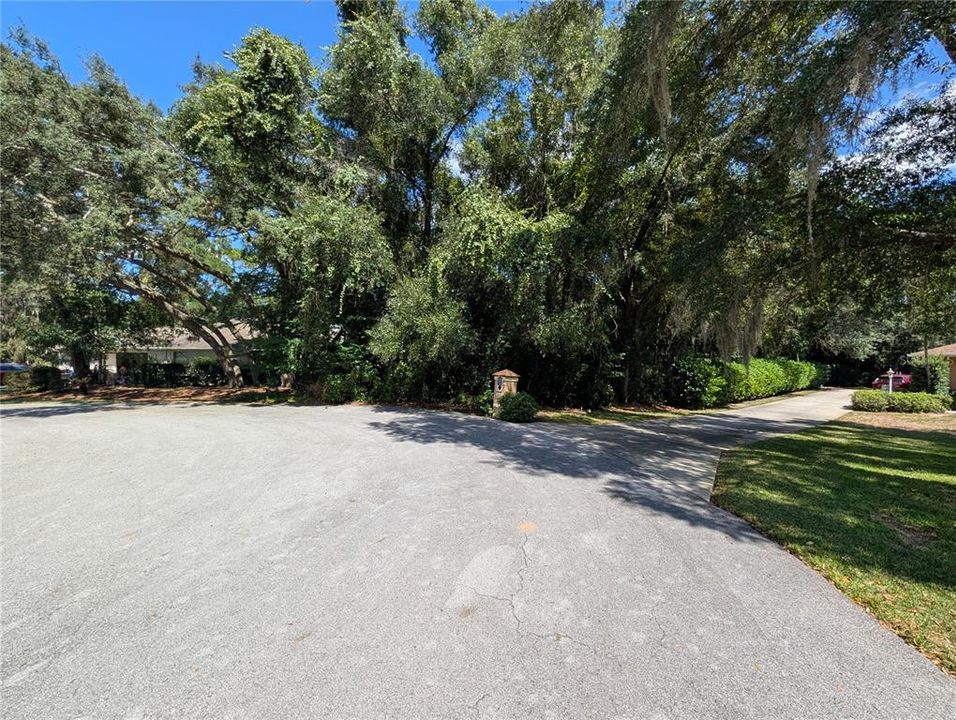 En Venta: $54,900 (0.43 acres)