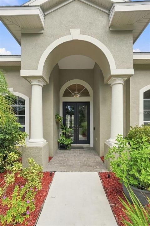 For Sale: $949,000 (4 beds, 3 baths, 3107 Square Feet)