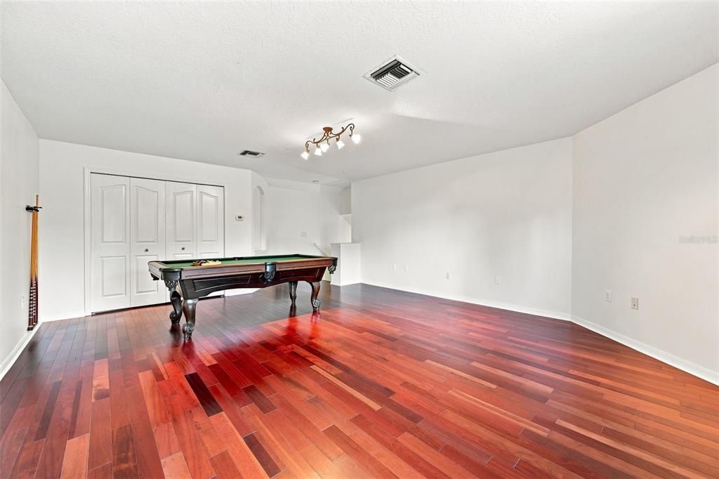 For Sale: $949,000 (4 beds, 3 baths, 3107 Square Feet)