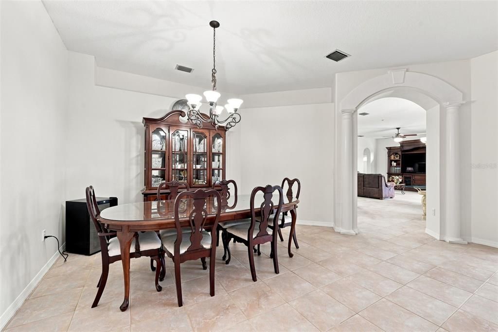 For Sale: $949,000 (4 beds, 3 baths, 3107 Square Feet)