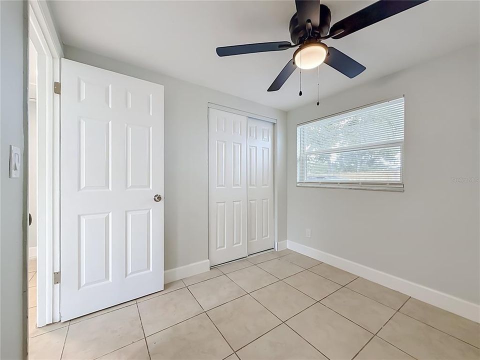 For Sale: $389,800 (4 beds, 2 baths, 1276 Square Feet)