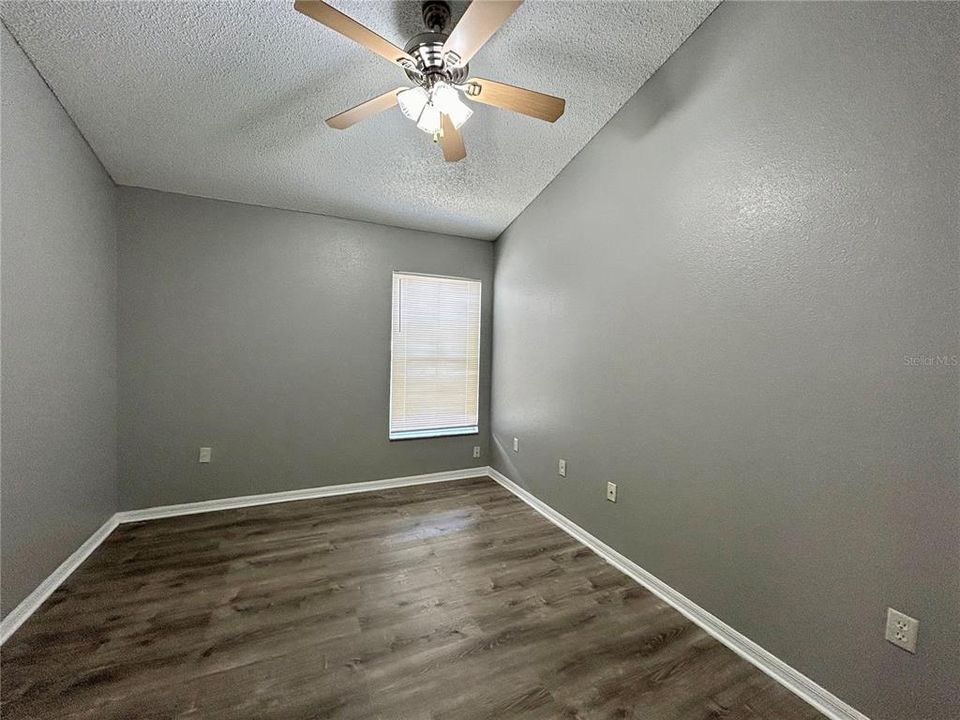 For Rent: $1,995 (4 beds, 2 baths, 1804 Square Feet)
