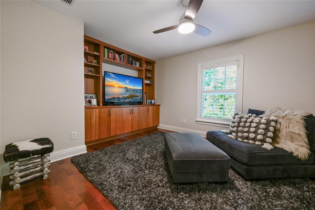For Sale: $3,350,000 (4 beds, 3 baths, 3020 Square Feet)