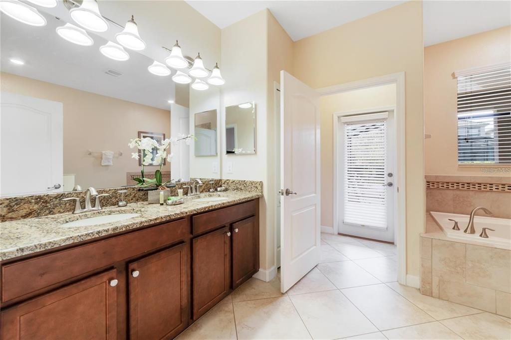 For Sale: $649,950 (9 beds, 5 baths, 3909 Square Feet)