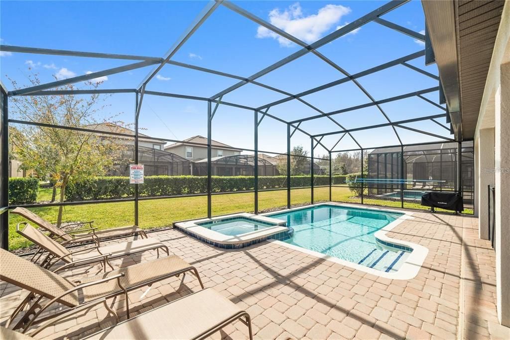 For Sale: $649,950 (9 beds, 5 baths, 3909 Square Feet)
