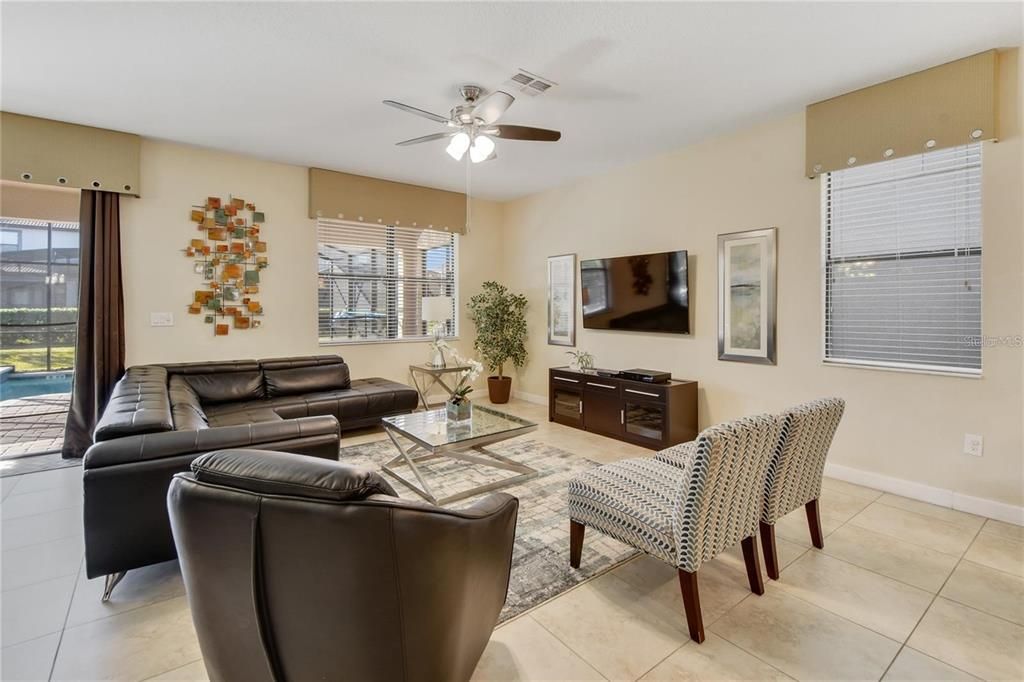 For Sale: $649,950 (9 beds, 5 baths, 3909 Square Feet)