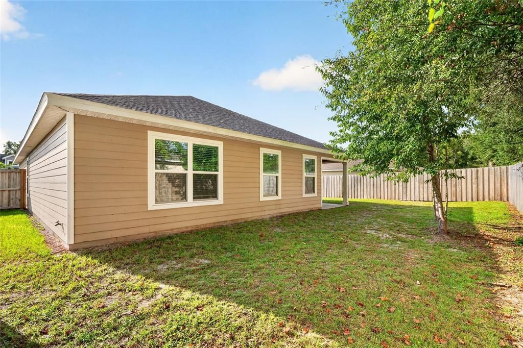For Sale: $280,000 (4 beds, 2 baths, 1602 Square Feet)