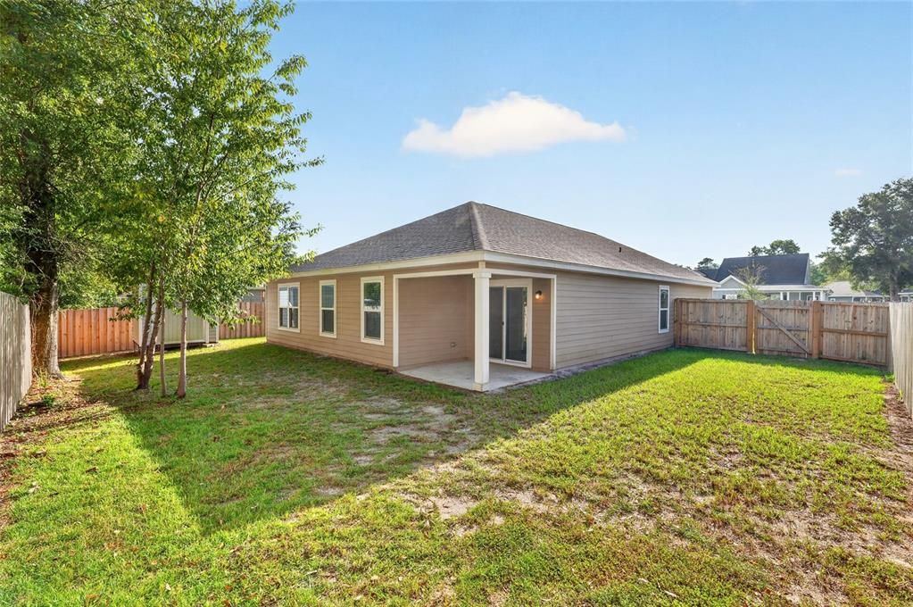 For Sale: $280,000 (4 beds, 2 baths, 1602 Square Feet)