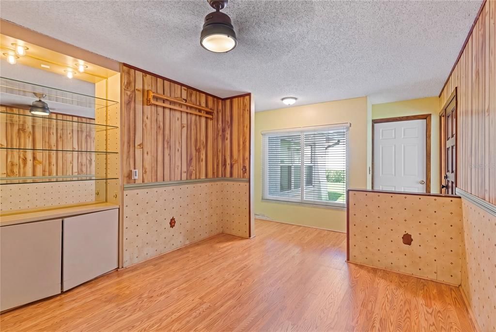 For Sale: $360,000 (3 beds, 2 baths, 1448 Square Feet)
