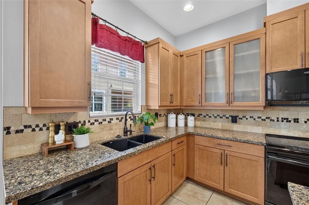 : $414,000 (3 camas, 2 baños, 2014 Pies cuadrados)