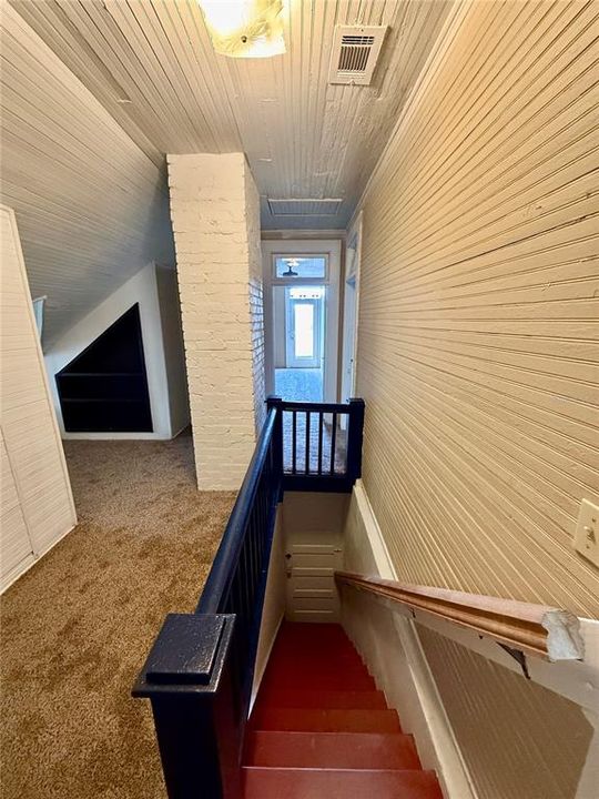 For Rent: $1,000 (1 beds, 1 baths, 600 Square Feet)