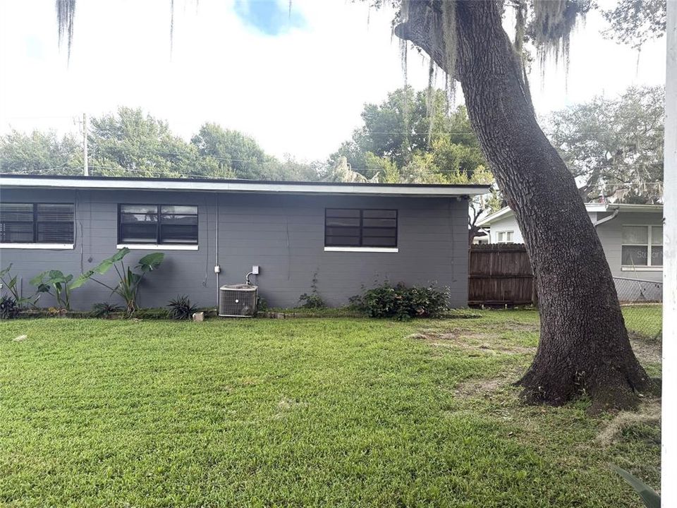En Venta: $399,900 (3 camas, 2 baños, 1365 Pies cuadrados)