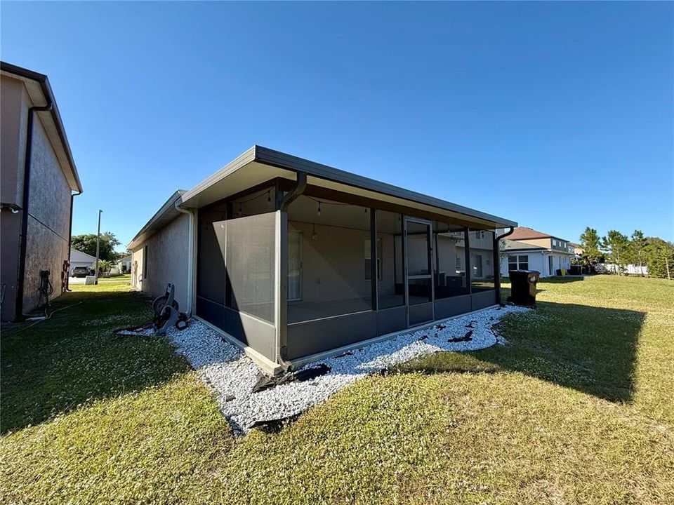 En Venta: $385,000 (3 camas, 2 baños, 1636 Pies cuadrados)