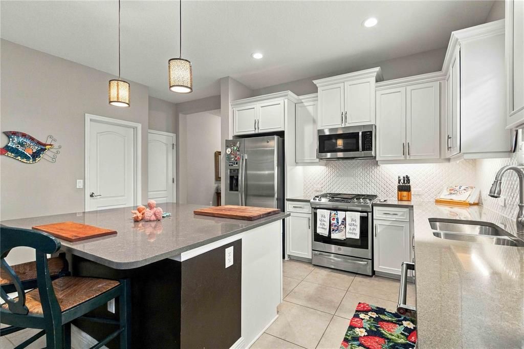 For Sale: $464,900 (3 beds, 2 baths, 1804 Square Feet)
