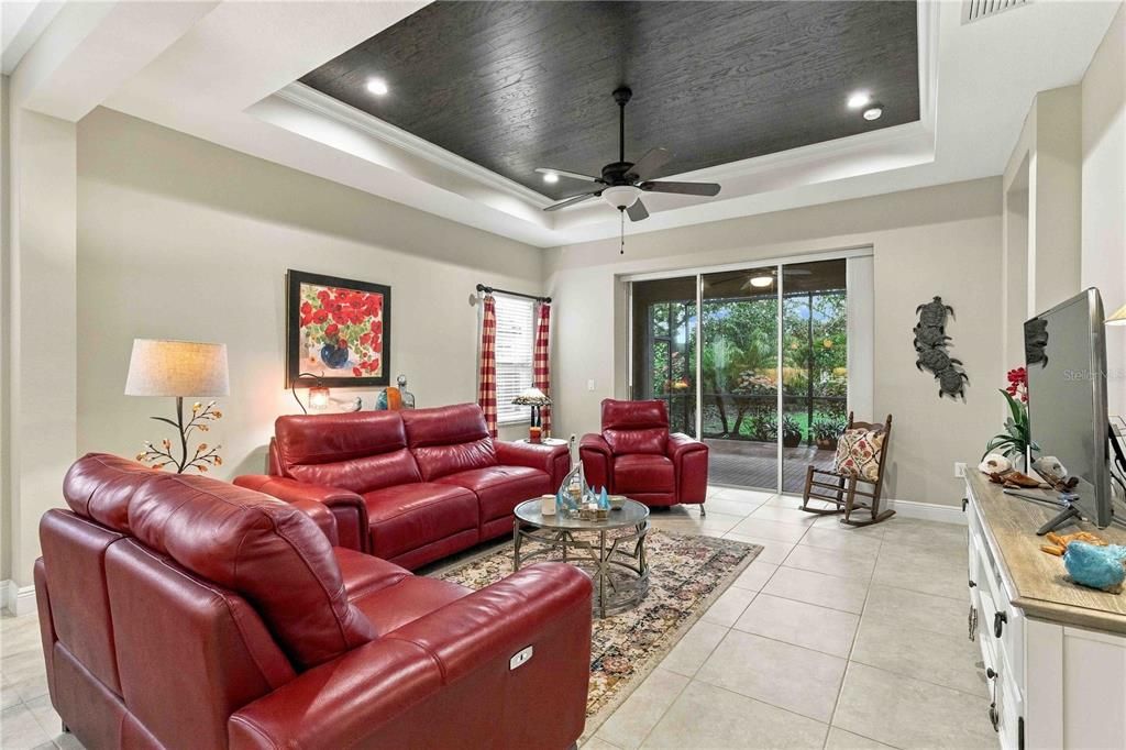 For Sale: $464,900 (3 beds, 2 baths, 1804 Square Feet)