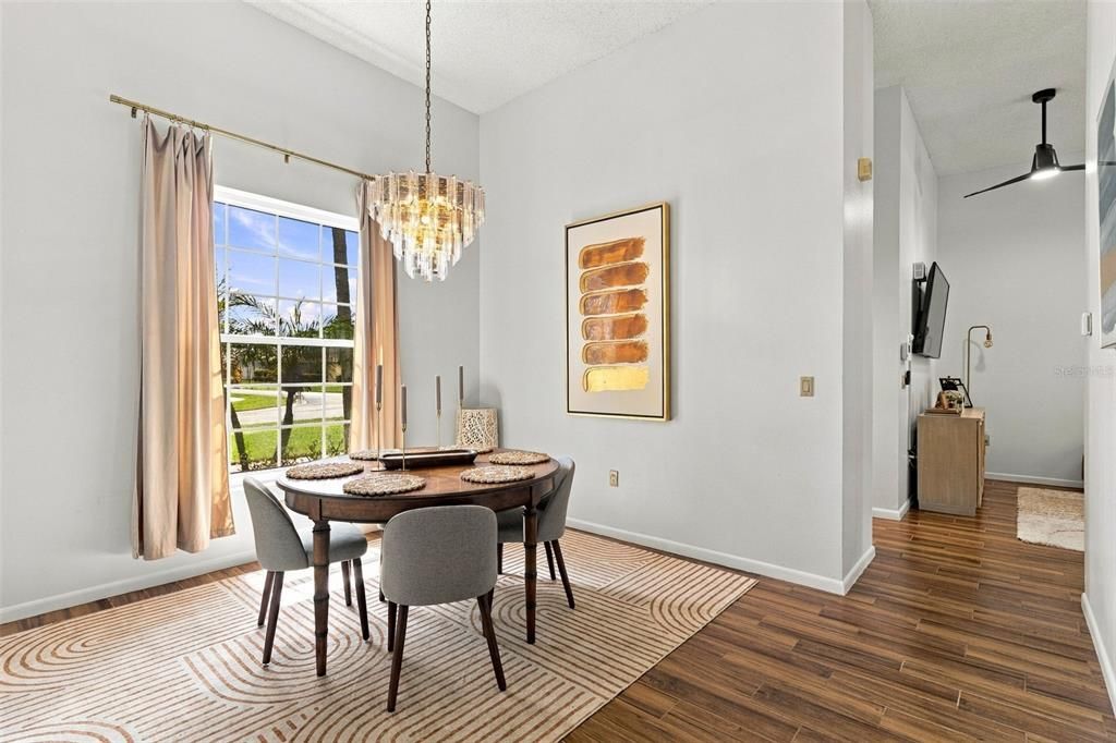 : $575,000 (3 camas, 2 baños, 2119 Pies cuadrados)