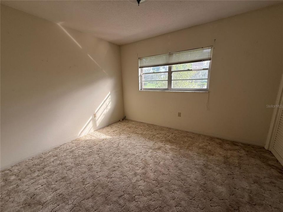 Activo con contrato: $276,000 (3 camas, 2 baños, 1804 Pies cuadrados)