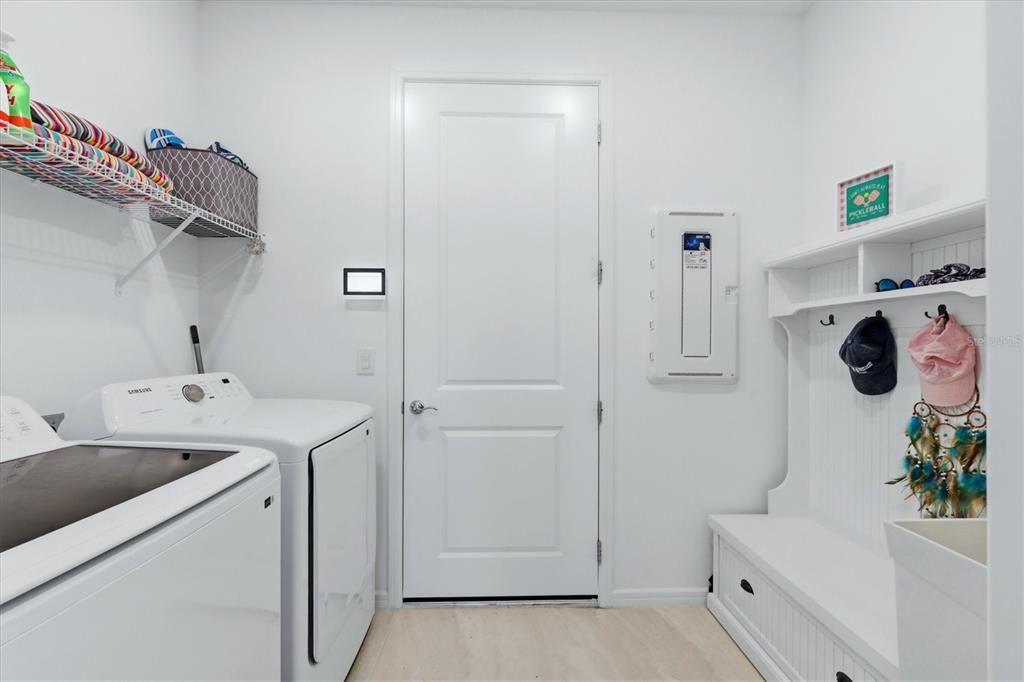 En Venta: $409,000 (3 camas, 2 baños, 1640 Pies cuadrados)