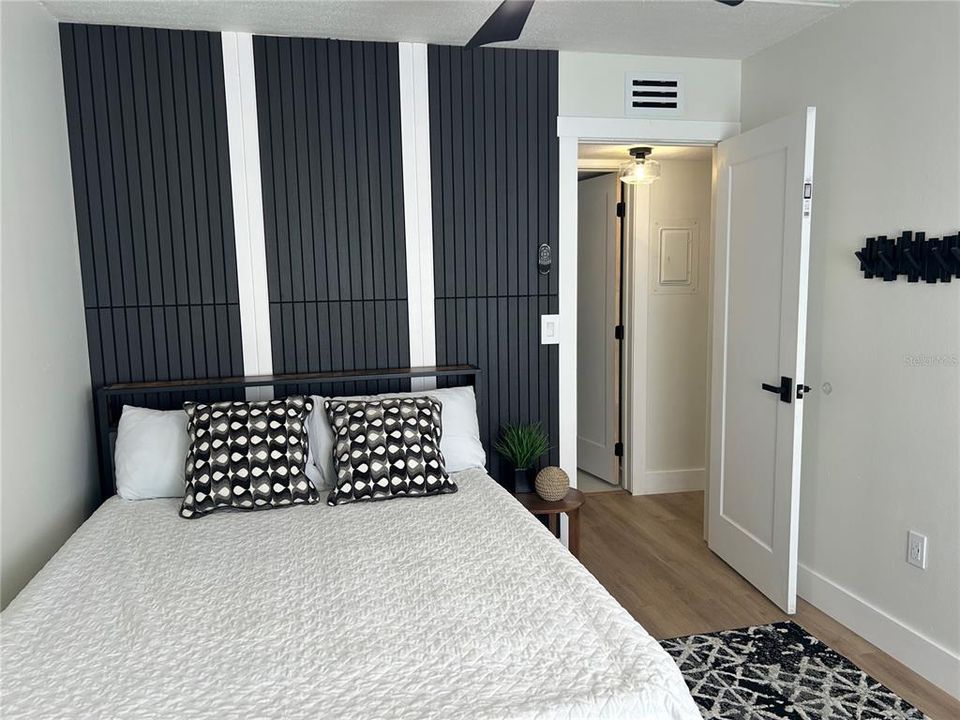 For Rent: $1,900 (2 beds, 2 baths, 1054 Square Feet)