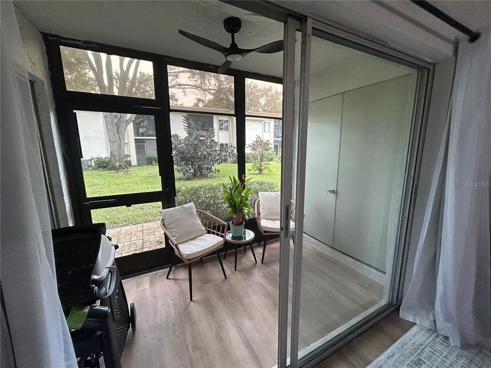 For Rent: $1,900 (2 beds, 2 baths, 1054 Square Feet)