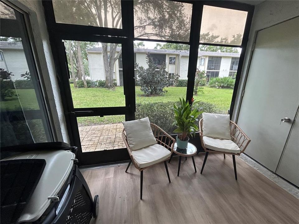 For Rent: $1,900 (2 beds, 2 baths, 1054 Square Feet)