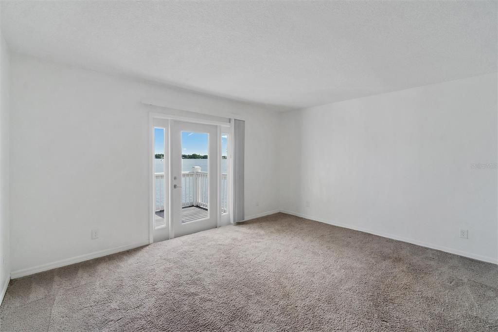 For Rent: $2,500 (2 beds, 1 baths, 1084 Square Feet)