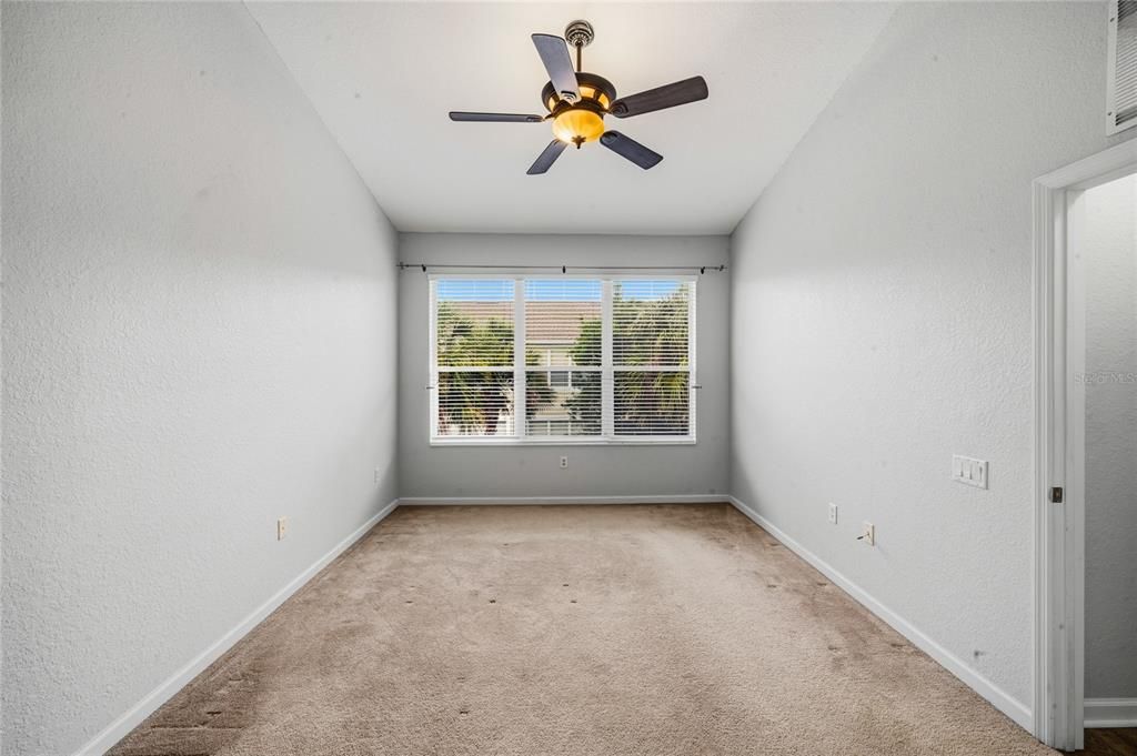 For Rent: $2,200 (3 beds, 2 baths, 1864 Square Feet)