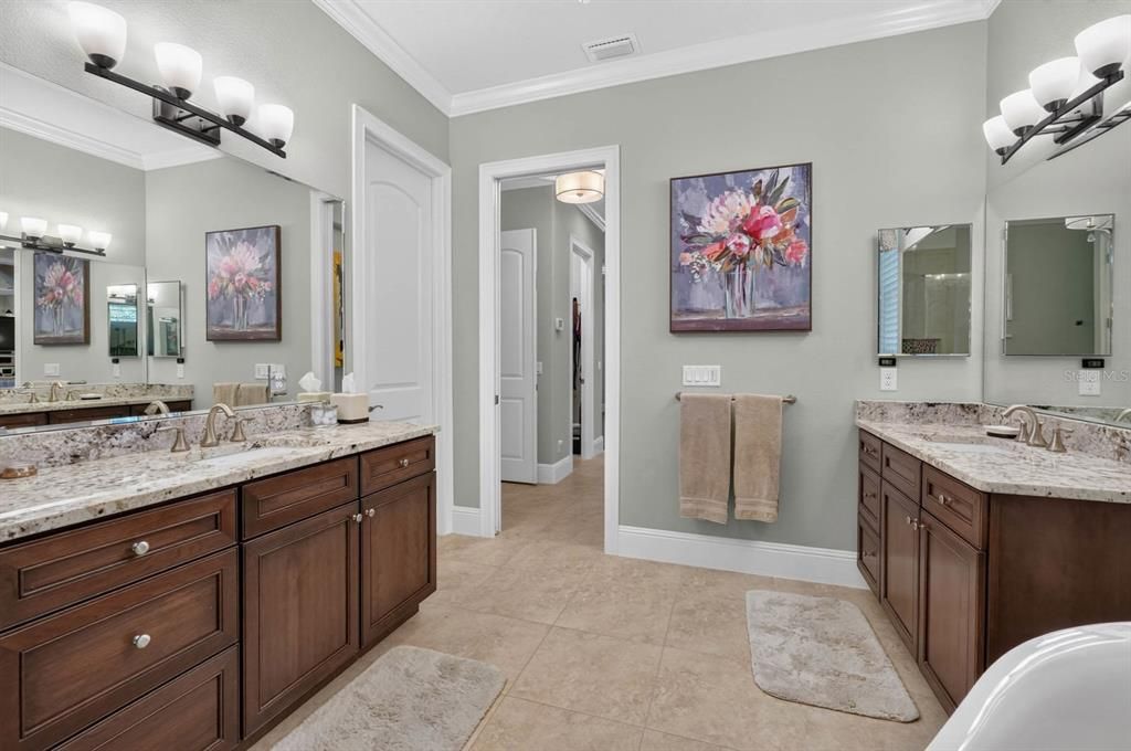 For Sale: $1,275,000 (4 beds, 3 baths, 3178 Square Feet)