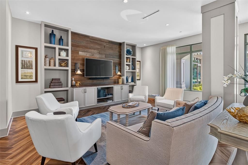 For Sale: $780,000 (2 beds, 2 baths, 1426 Square Feet)
