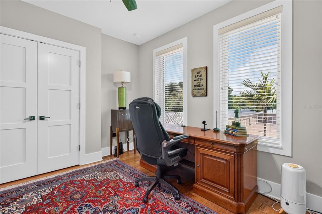 For Sale: $780,000 (2 beds, 2 baths, 1426 Square Feet)