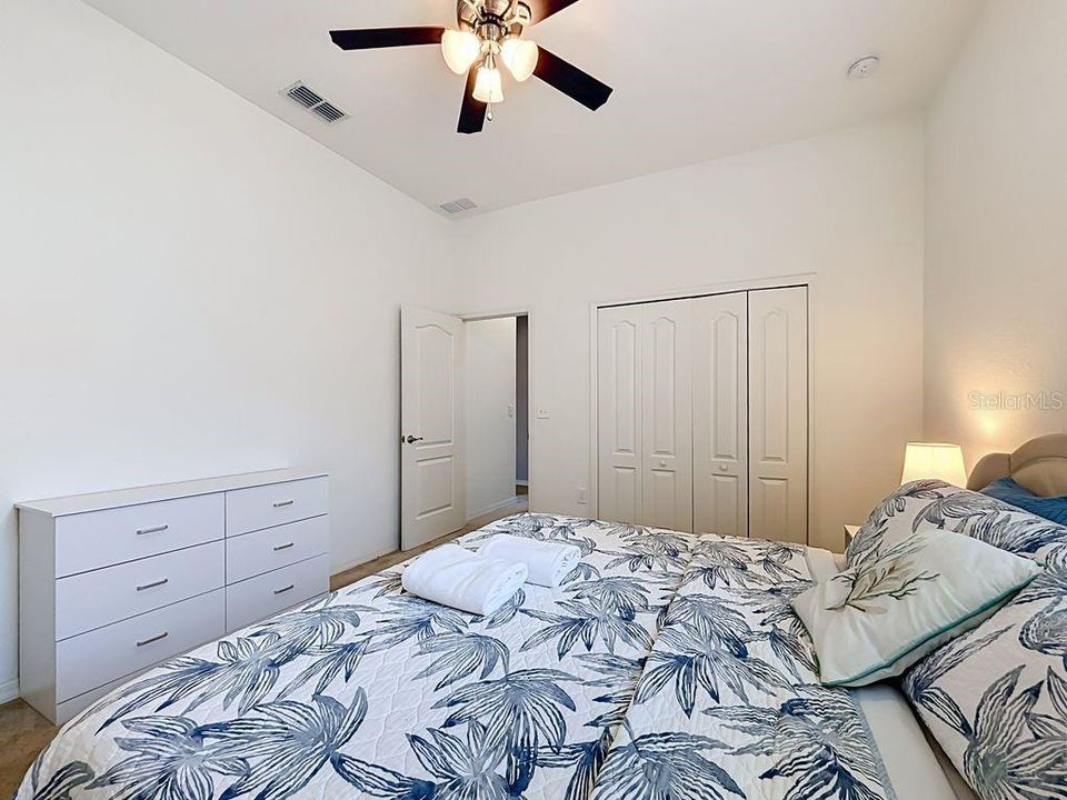 For Sale: $360,000 (4 beds, 2 baths, 2752 Square Feet)