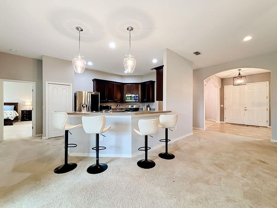 For Sale: $360,000 (4 beds, 2 baths, 2752 Square Feet)