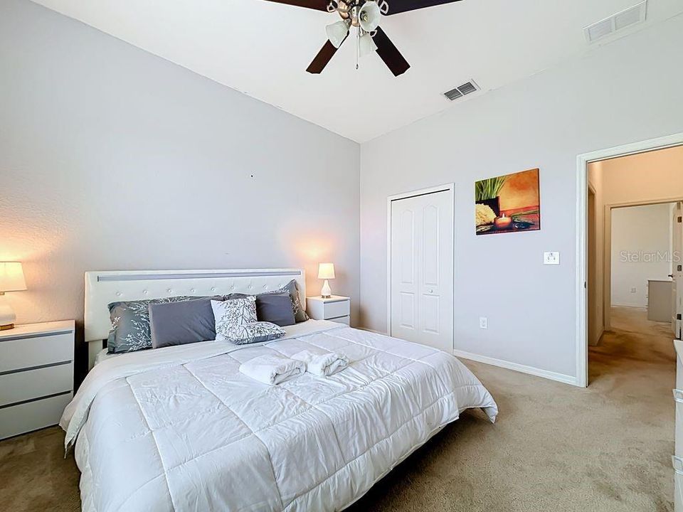 For Sale: $360,000 (4 beds, 2 baths, 2752 Square Feet)