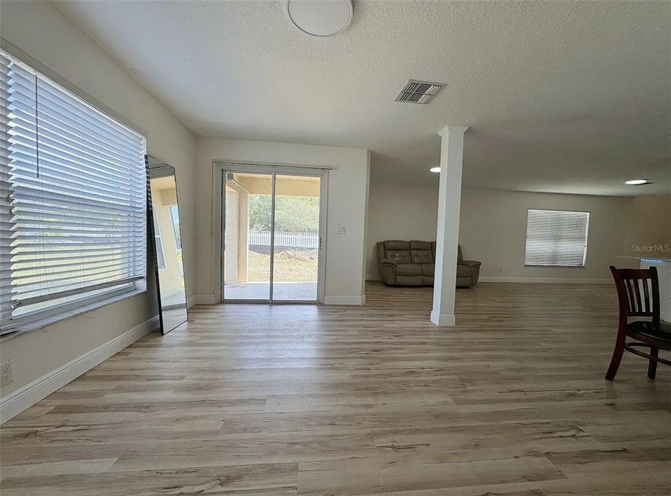 В аренду: $2,900 (3 спален, 2 ванн, 2193 Квадратных фут)