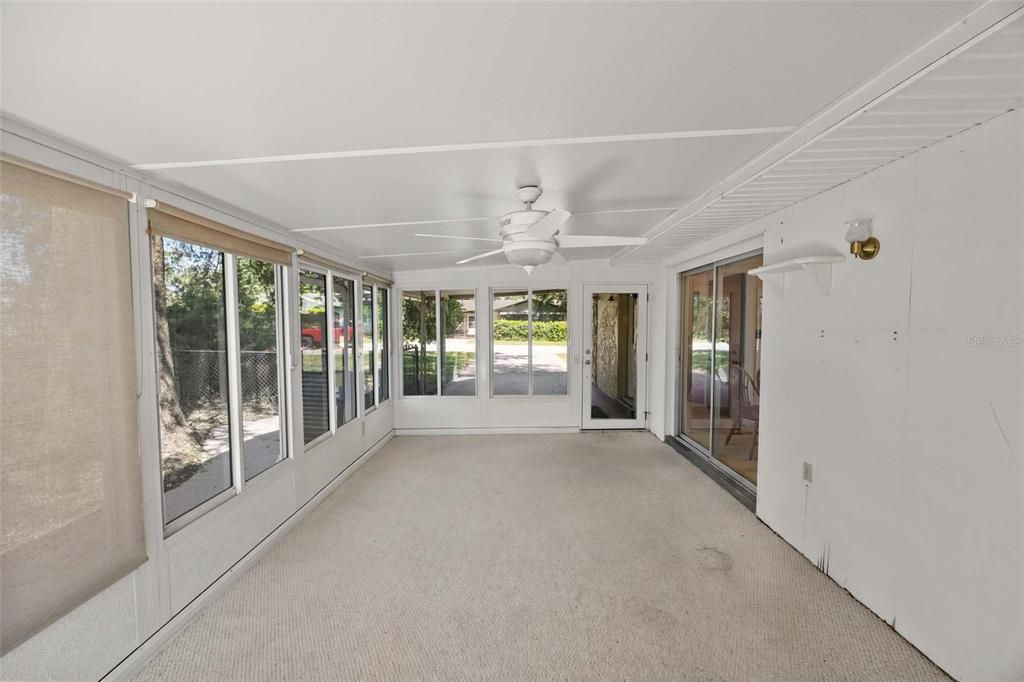 For Sale: $220,000 (3 beds, 2 baths, 1624 Square Feet)