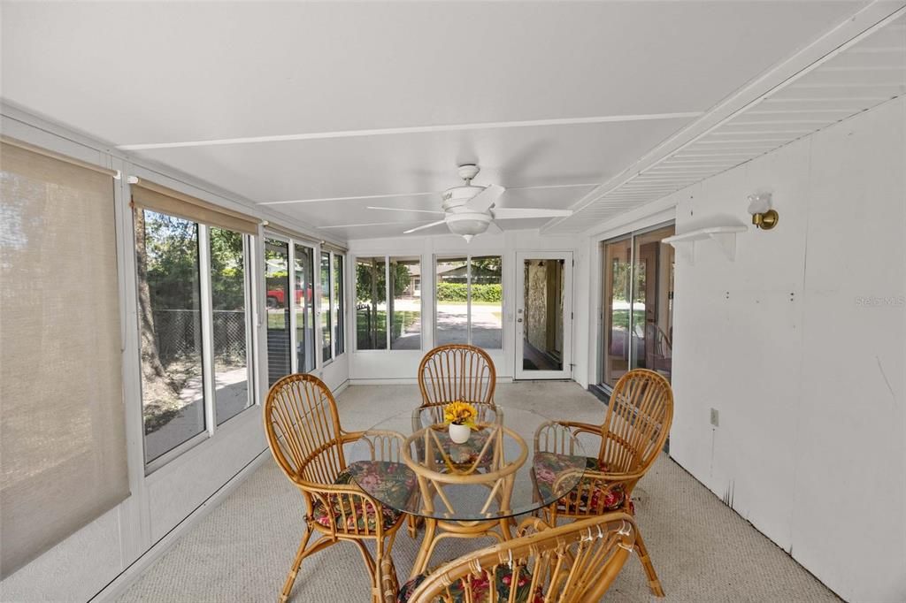 For Sale: $220,000 (3 beds, 2 baths, 1624 Square Feet)
