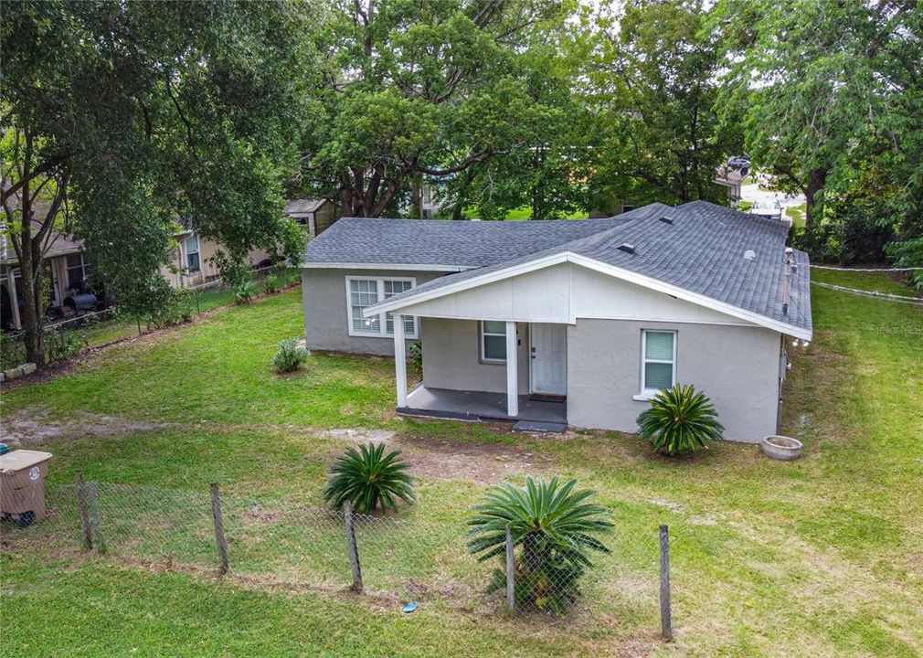 En Venta: $220,000 (4 camas, 2 baños, 1640 Pies cuadrados)